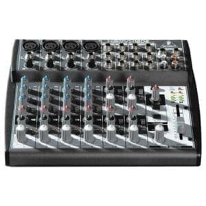 Behringer XENYX 1202 PA en studio mixer