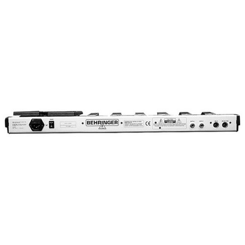Behringer FCB1010 MIDI voetschakelaar _Uit assortiment J&H licht en geluid 6 Behringer FCB1010 MIDI voetschakelaar _Uit assortiment J&H licht en geluid 6