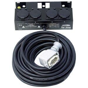 Showtec 4-weg Schuko Break-out box met een 6-pins multiconnector