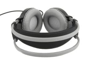 AKG K77, Closed-Back Circumaural Headphones-33464