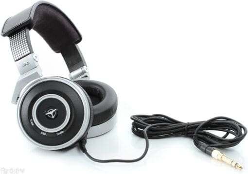 AKG K267 AKG By Tiesto DJ en studio hoofdtelefoon _Uit assortiment J&H licht en geluid 3