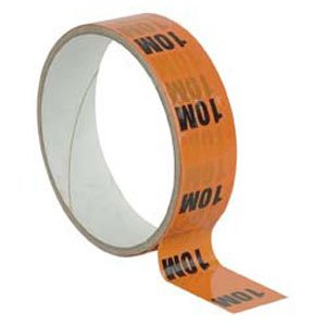 Showtec Markeertape rood met opdruk 10 meter, 25 mm / 33 meter Podium accessoires J&H licht en geluid