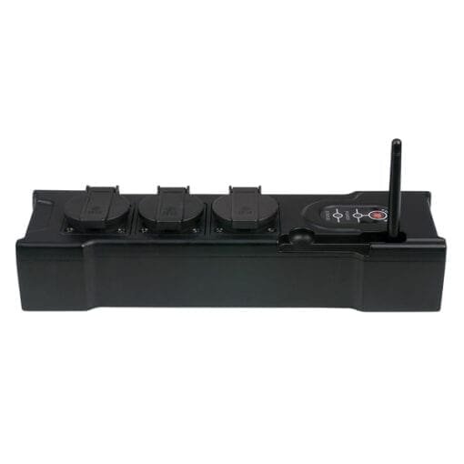 Showtec PowerBOX 3 – 3-weg Schuko verdeelblok met een draadloze DMX ontvanger Kabels en aansluitingen J&H licht en geluid 3