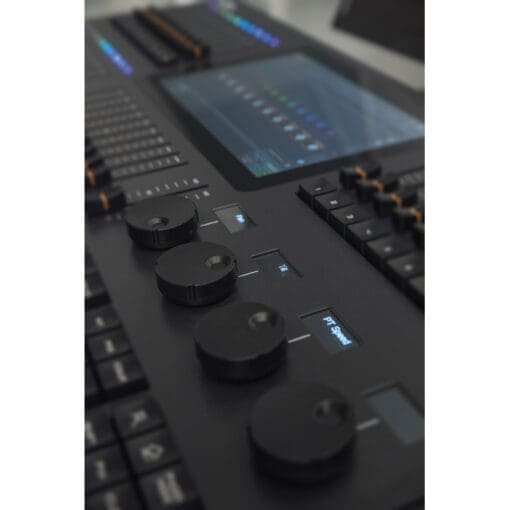 Showtec LAMPY 40 Consoles J&H licht en geluid 12