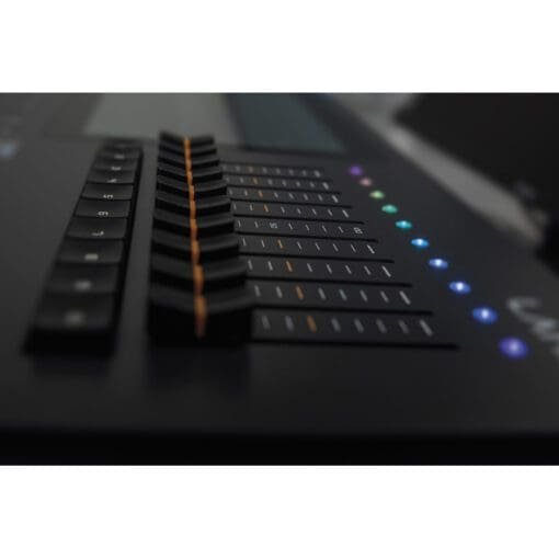 Showtec LAMPY 40 Consoles J&H licht en geluid 13
