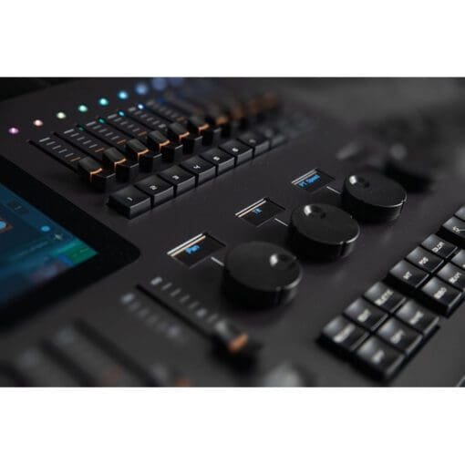Showtec Lampy 20 2U Consoles J&H licht en geluid 10