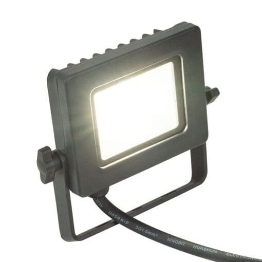 Showtec Aviano Tour 10W CCT Entertainment- verlichting J&H licht en geluid 4