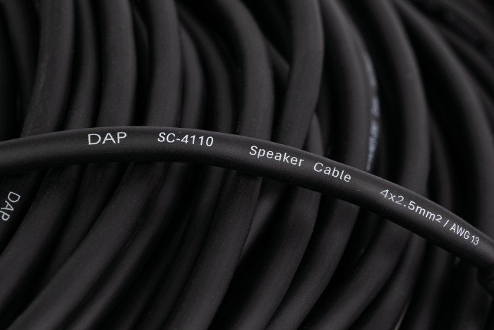 DAP FSN14 – speakON NL4 naar speakON NL4 – 4x 2,5 mm2 – Neutrik Kabels en aansluitingen J&H licht en geluid 3 DAP FSN14 – speakON NL4 naar speakON NL4 – 4x 2,5 mm2 – Neutrik Kabels en aansluitingen J&H licht en geluid 3