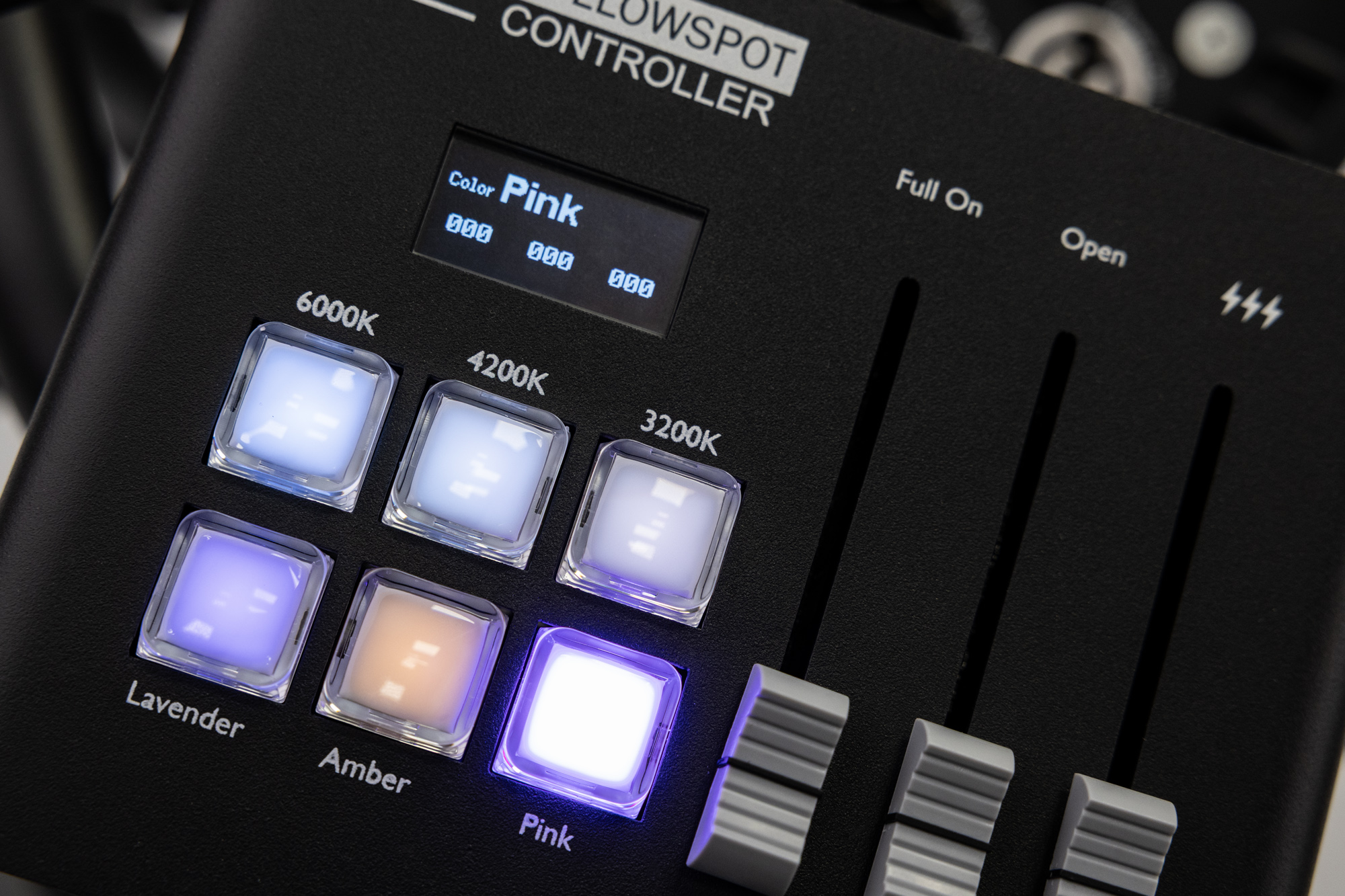 Showtec ACT 230 CW koudwitte LED-volgspot Entertainment- verlichting J&H licht en geluid 11 Showtec ACT 230 CW koudwitte LED-volgspot Entertainment- verlichting J&H licht en geluid 11