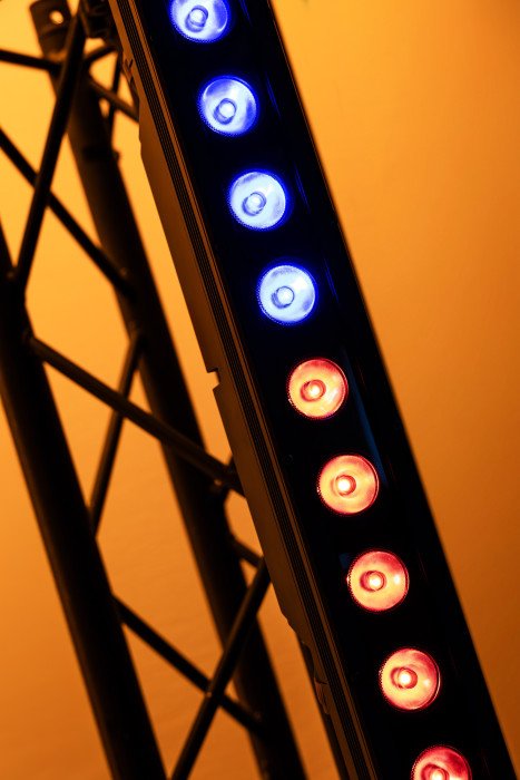 Showtec Photon Wash IP65 RGBM LED-bar — toepassingsvoorbeeld 09