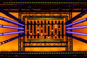 SHOWTEC Photon Sunstrip LED balk met tungsten simulatie — toepassingsvoorbeeld