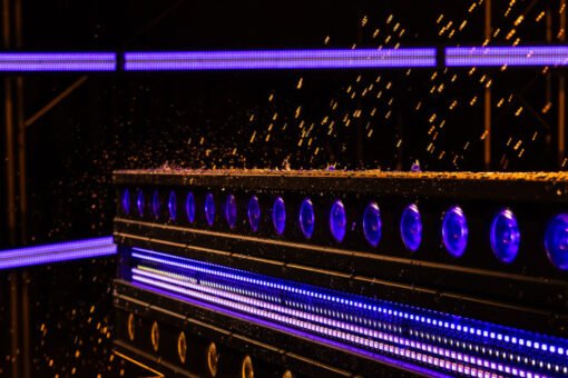SHOWTEC Photon Sunstrip LED-balk met tungsten-simulatie — toepassingsvoorbeeld 20